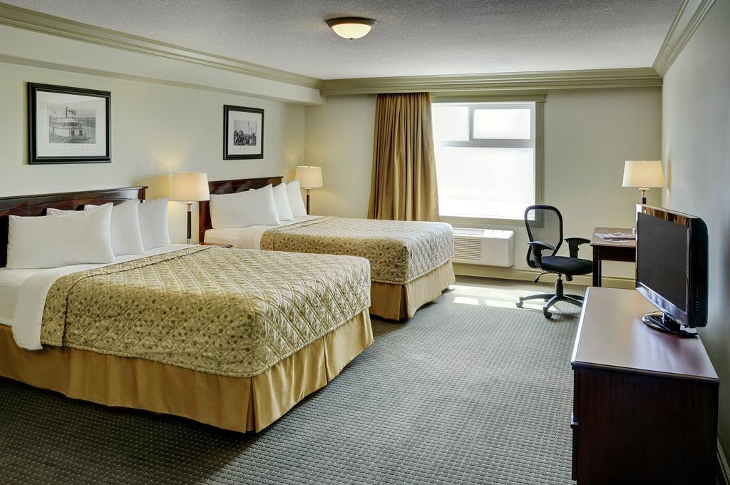 Chateau Nova Hotel Fort Mcmurray Phòng bức ảnh
